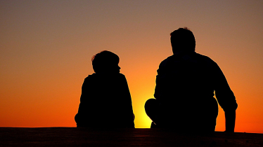 Parent and child silhouette